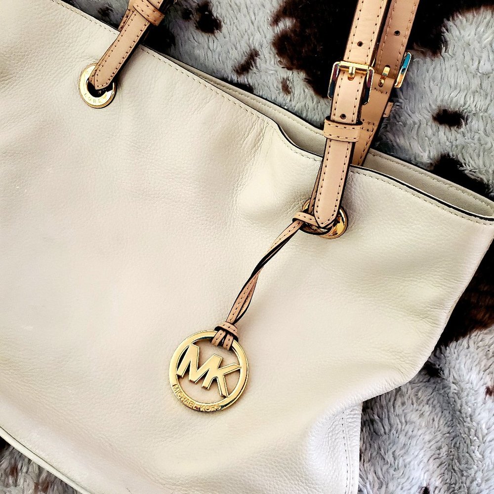 Gorgeous, Michael Kors, Ivory Tote Handbag